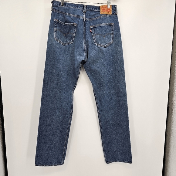 Levi's® Men's 501® Original Fit Straight Jean 36x38 Medium Wash - Picture 6 of 8